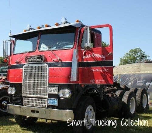 White Freightliner Cabover