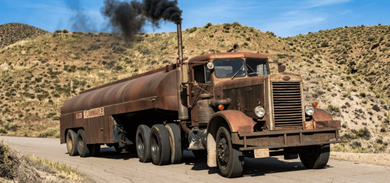 Old 351 Peterbilt from the movie Duel.